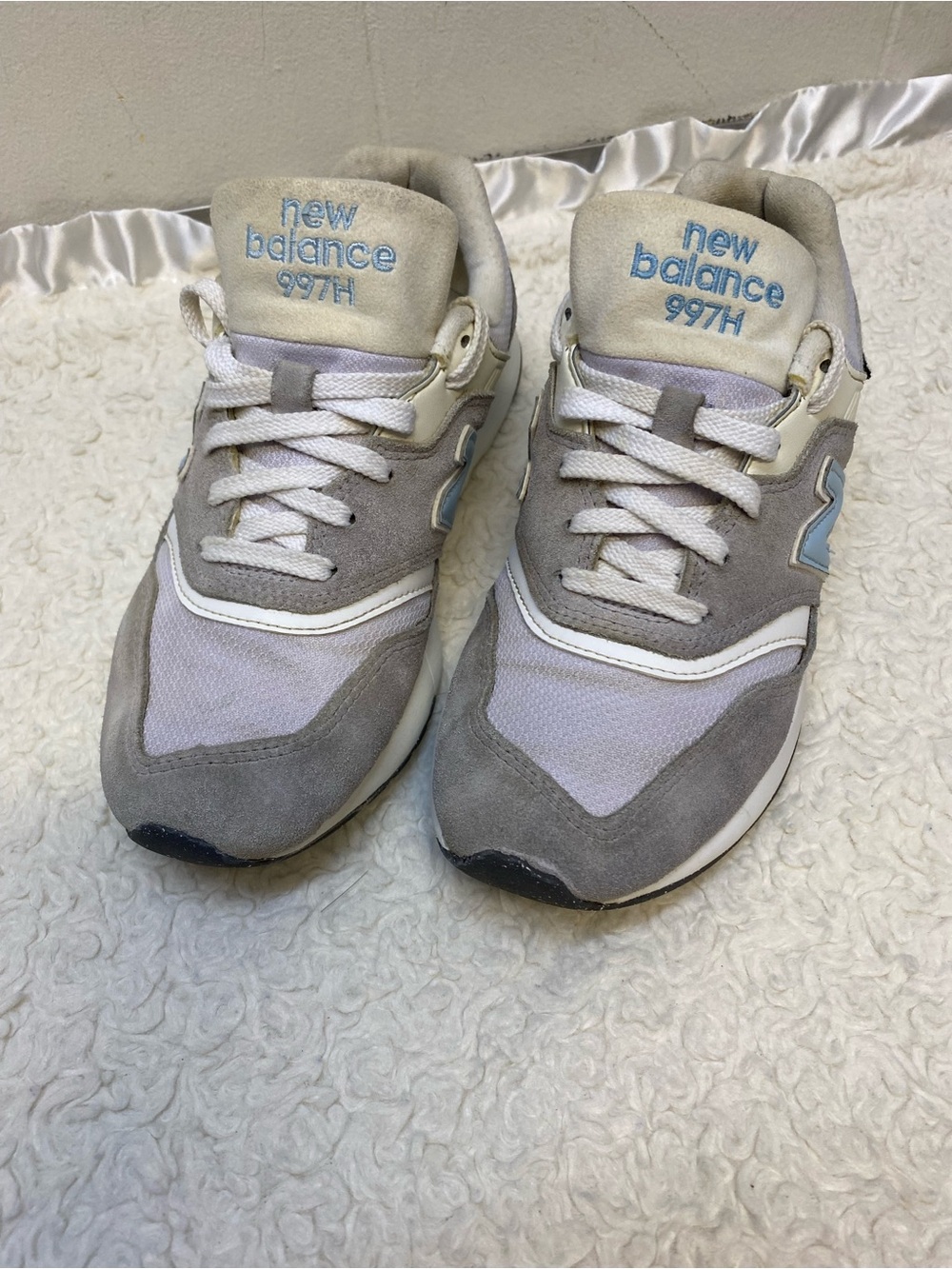 New Balance 997H Fashion Sneakers women’s size 6
